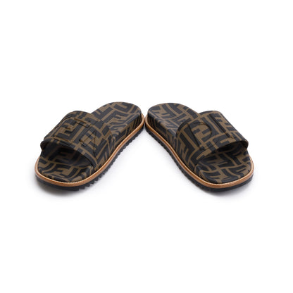 Fendi Zucca FF Logo Rubber Slides, Men’s Size 6