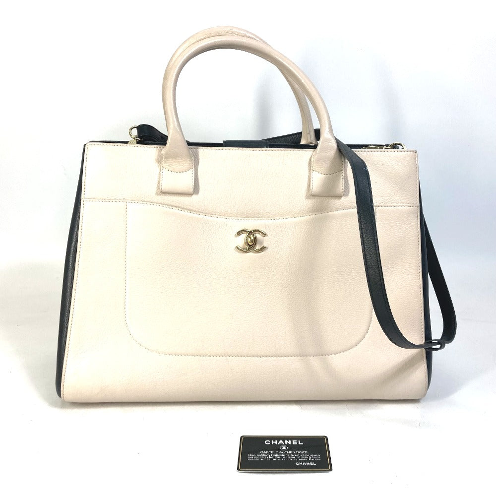 CHANEL Handbag leather beige CC COCO Mark Bicolor Neo Executive Women