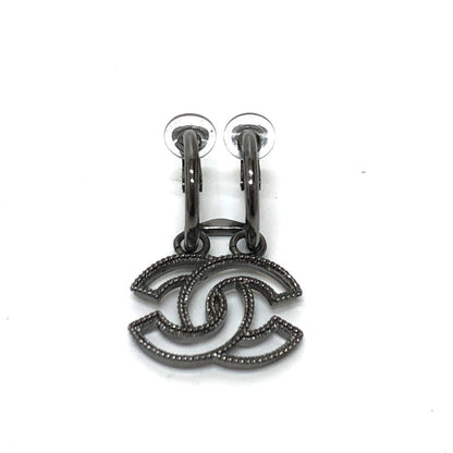 CHANEL Earring metal black CC COCO Mark