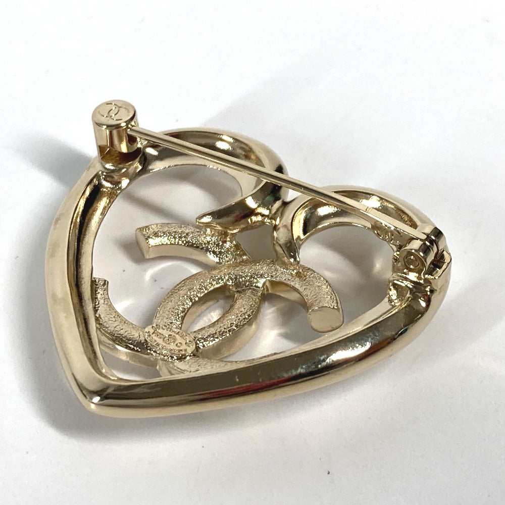 CHANEL Brooch metal gold P23C CC COCO Mark Heart Rhinestone