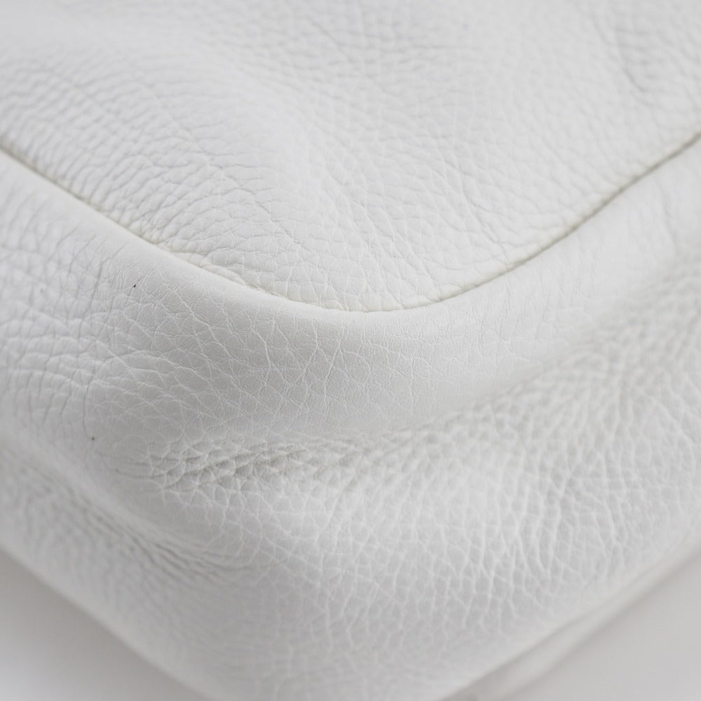 CHANEL Shoulder Bag A46041 lambskin white COCO Mark ChainShoulder