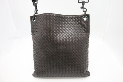 Bottega Veneta Crossbody in Dark Brown Intrecciato Leather