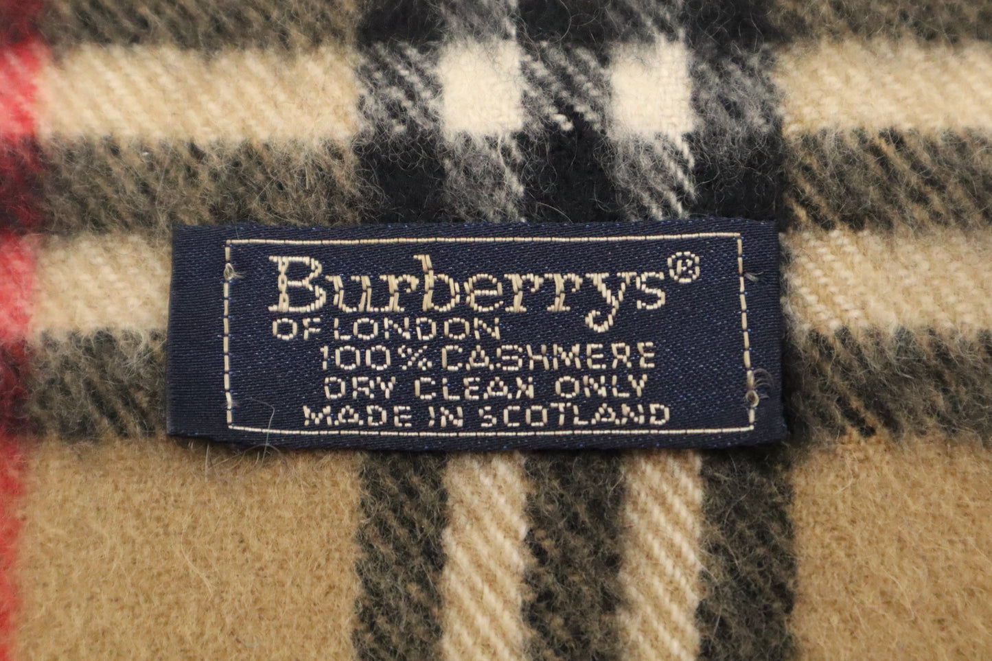 Burberry Scarf in Beige Cashmere