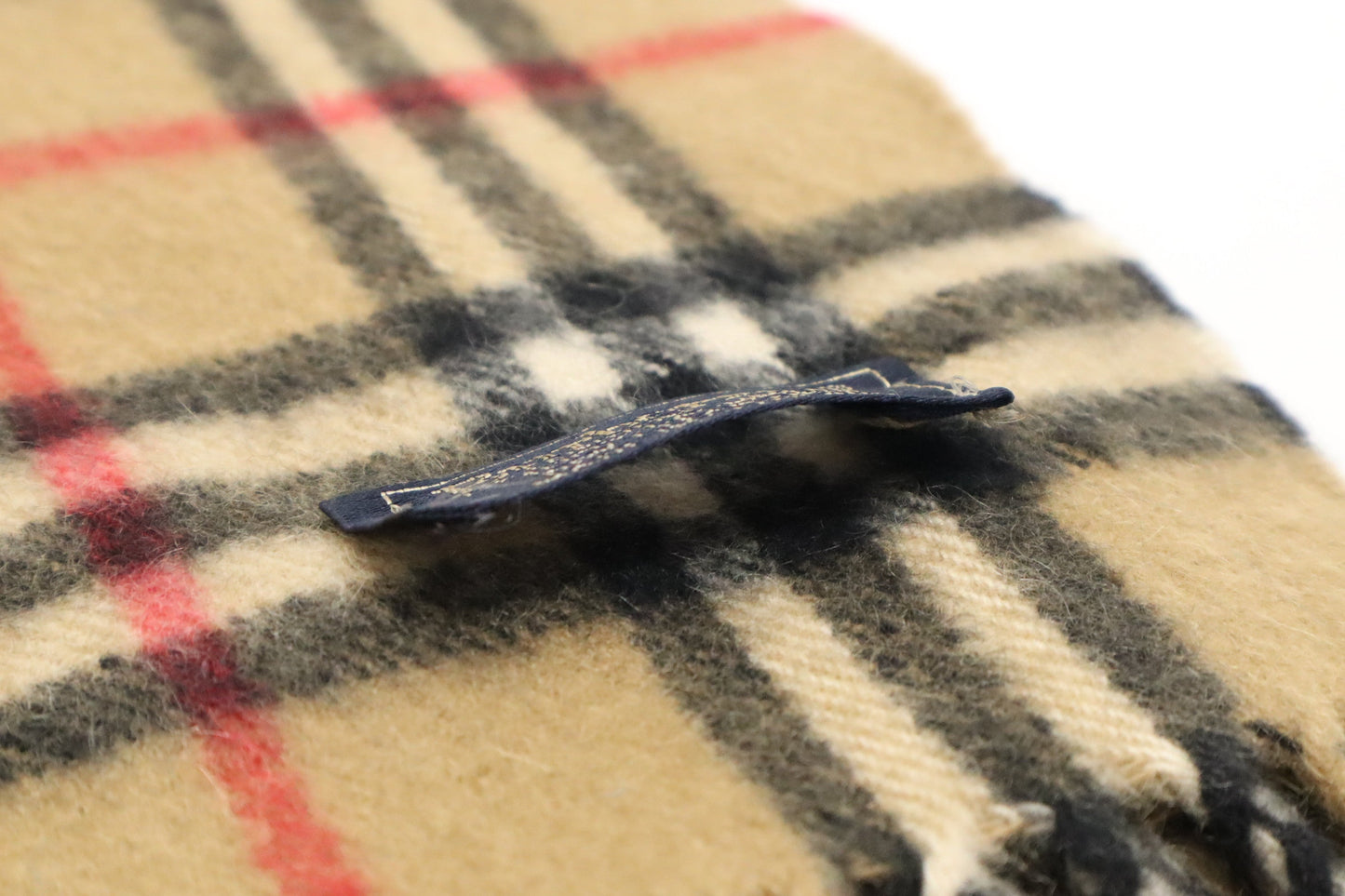 Burberry Scarf in Beige Cashmere