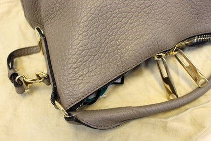 BURBERRY Heritage Grain Ledbury Hobo Bag