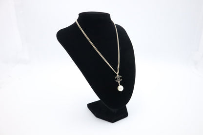 Chanel CC Necklace with Pearl