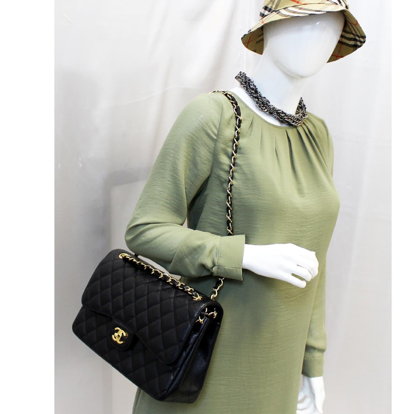 CHANEL Classic Jumbo Caviar Leather Double Flap Shoulder Bag Black