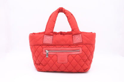 Chanel Cocoon Handbag in Red Nylon