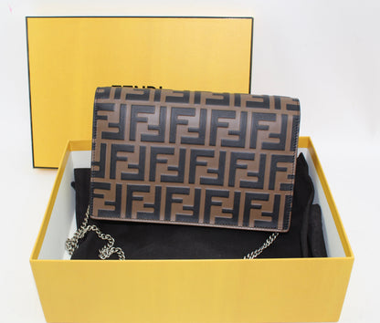 FENDI WALLET ON CHAIN