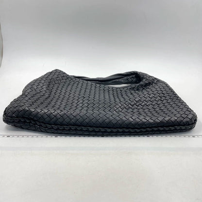 Bottega Veneta Intrecciato Hobo Bag Medium Black Lambskin leather