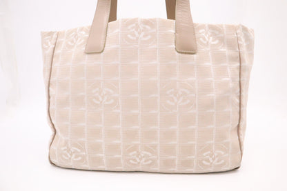 Chanel Tote Bag in Beige New Travel Line Canvas
