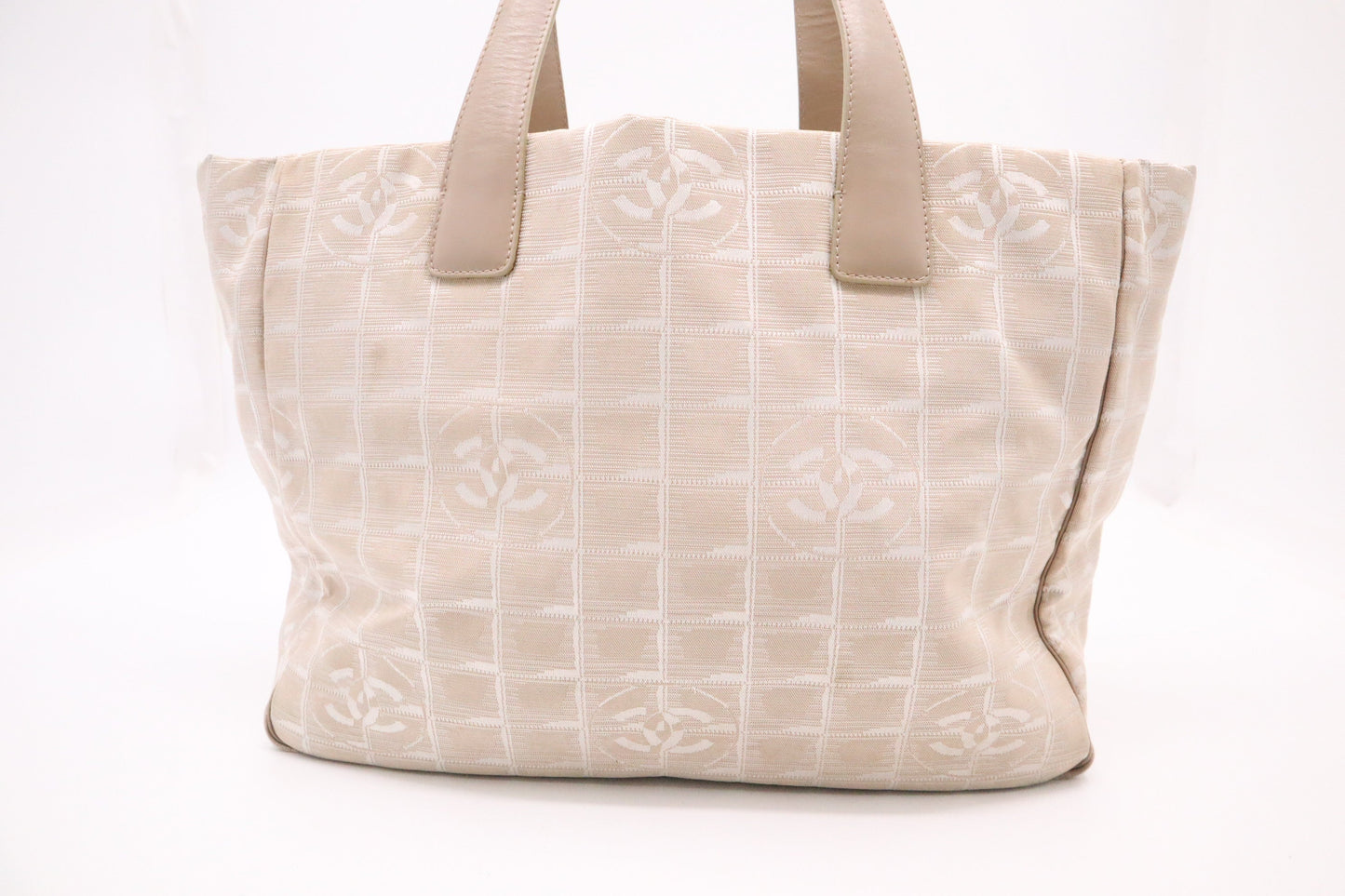 Chanel Tote Bag in Beige New Travel Line Canvas