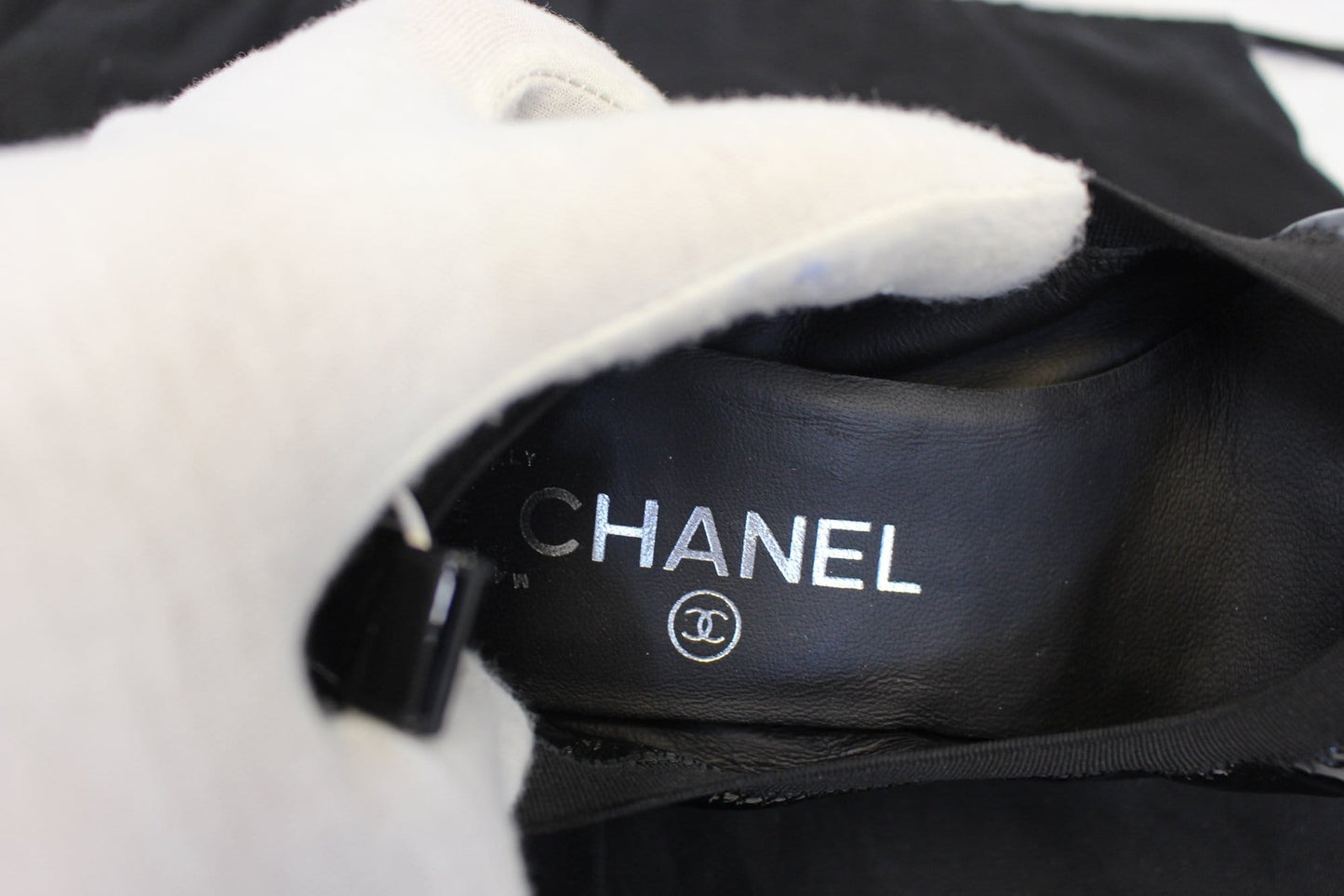 CHANEL Black Leather Elastic Ballet Pumps Size 36