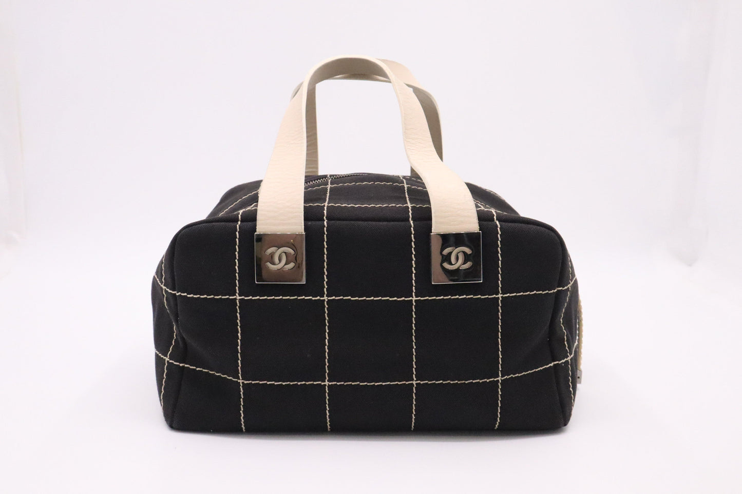 Chanel Chocolate Bar Handbag in Black Canvas