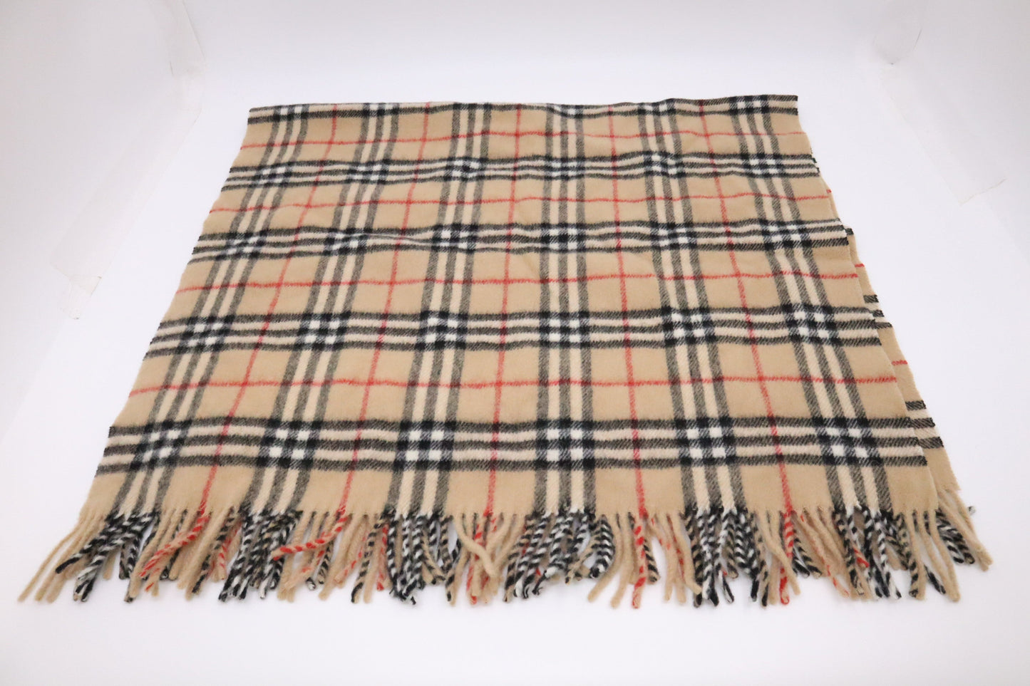 Burberry Shawl in Brown Checked New Wool