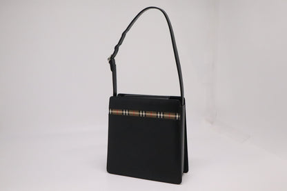 Burberry Shoulder Bag in Black Leather