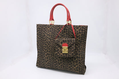 Fendi Shoulder Bag in Leopard Canvas & Red Leather