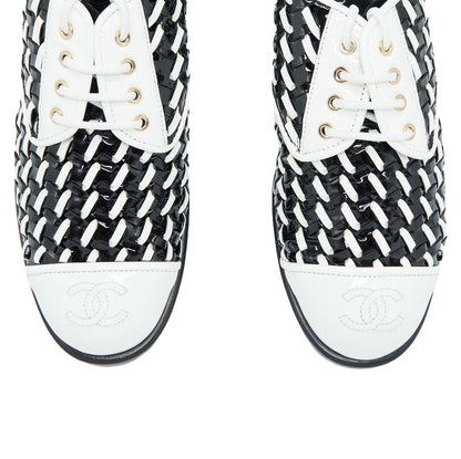 Chanel Size 39 Patent Black/White Loafer