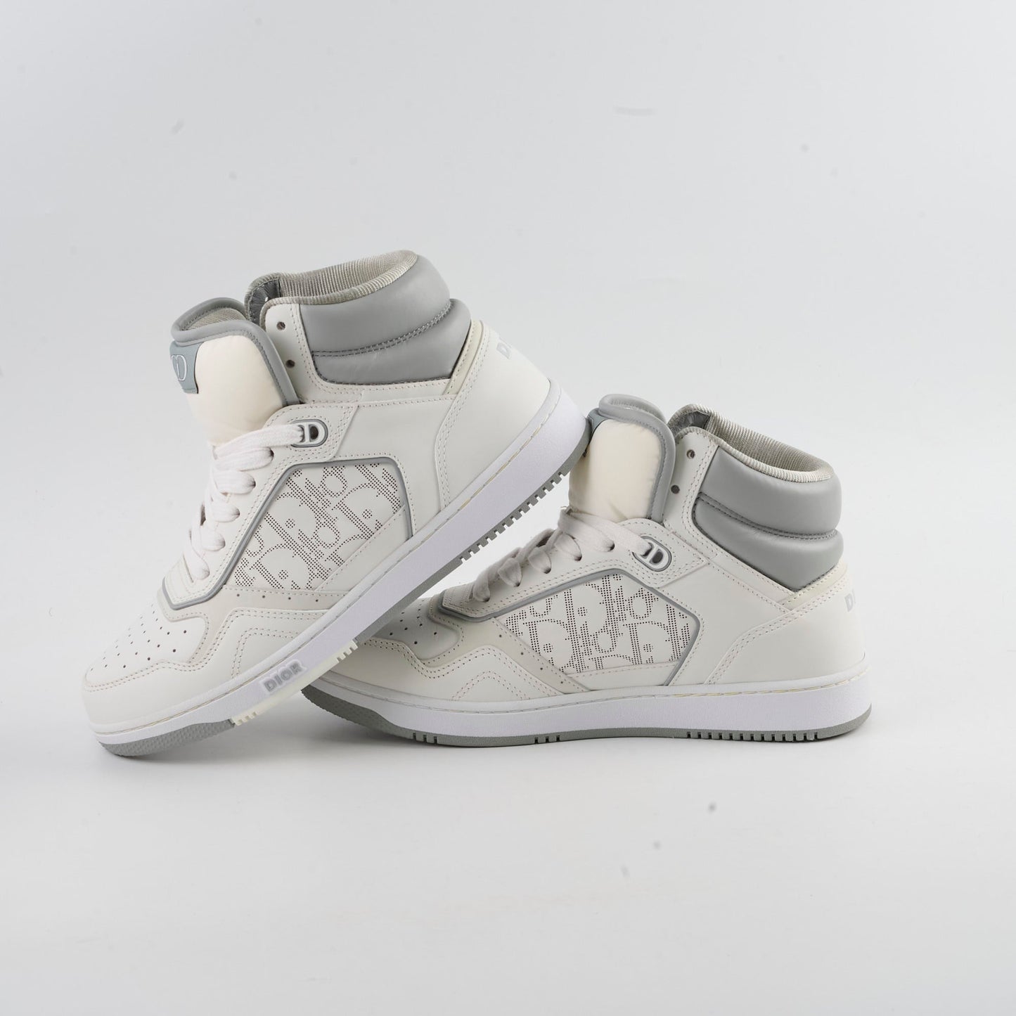 Christian Dior High Top Sneaker Size 39