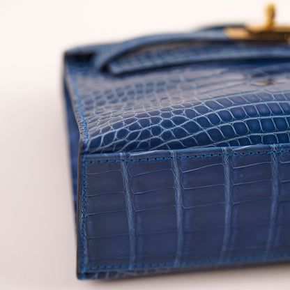 Hermes Kelly Pochette Shiny Alligator 7Q Mykonos C Stamp