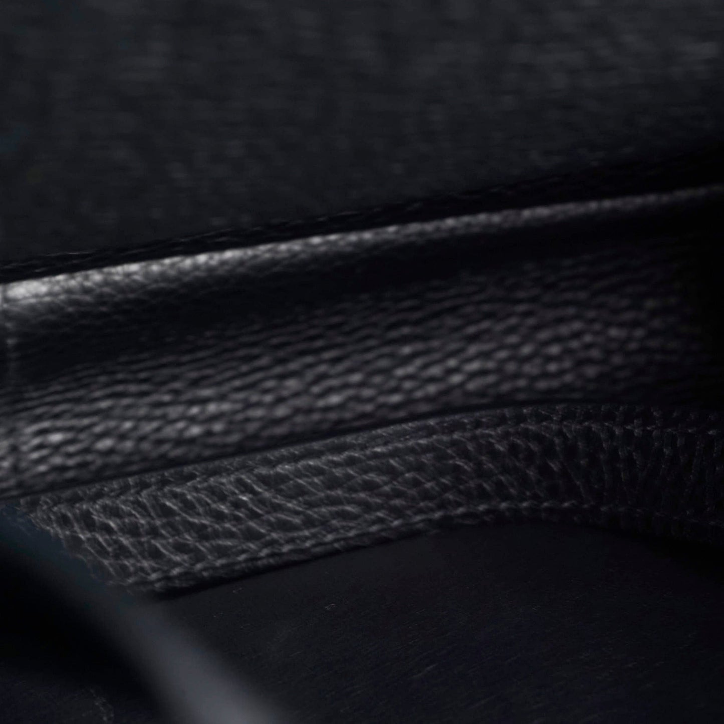 Hermes Halzan 31 Black PHW A Stamp