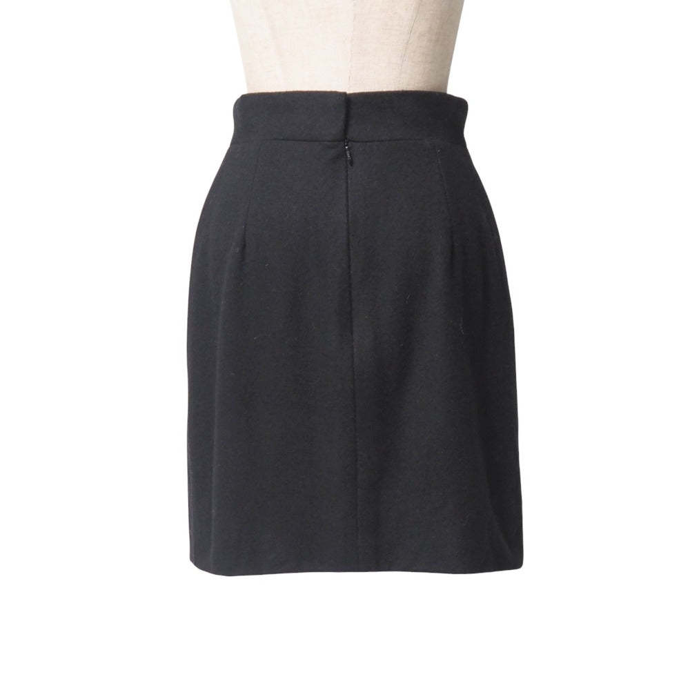 CHANEL skirt 50% wool, 48% rayon, 2% nylon black P35981 36