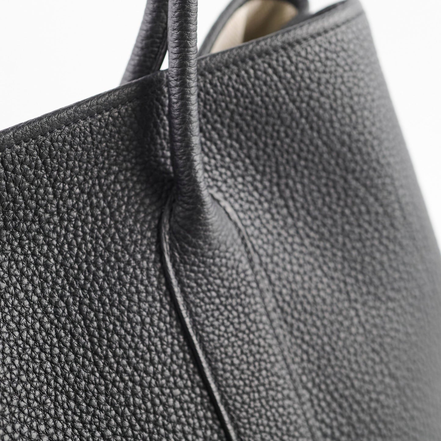 Hermes Garden Party 36 Black W Stamp