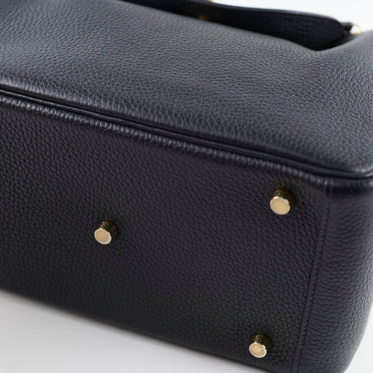 Hermes Lindy 26 Black Gold Hardware C stamp