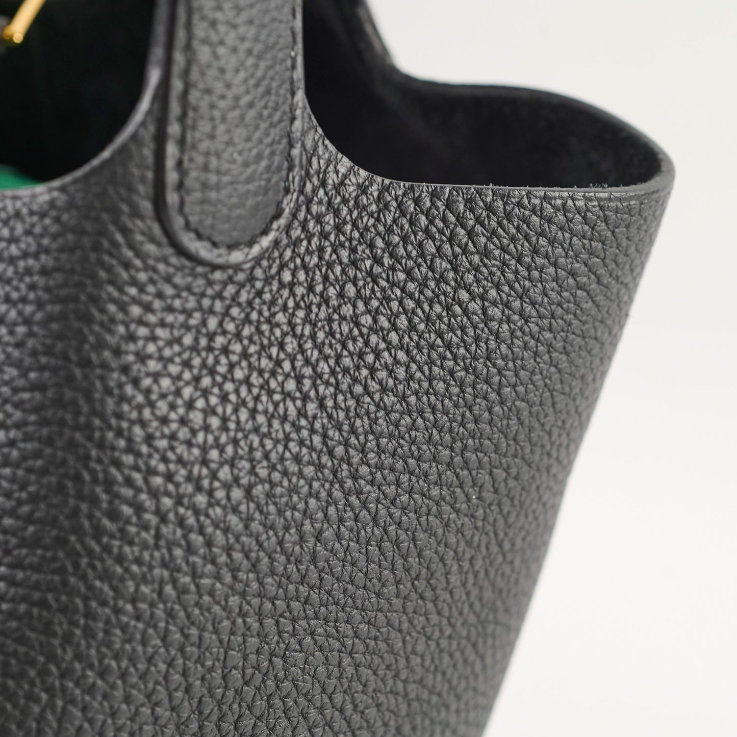Hermes Picotin 18 Clemence Noir Stamp D