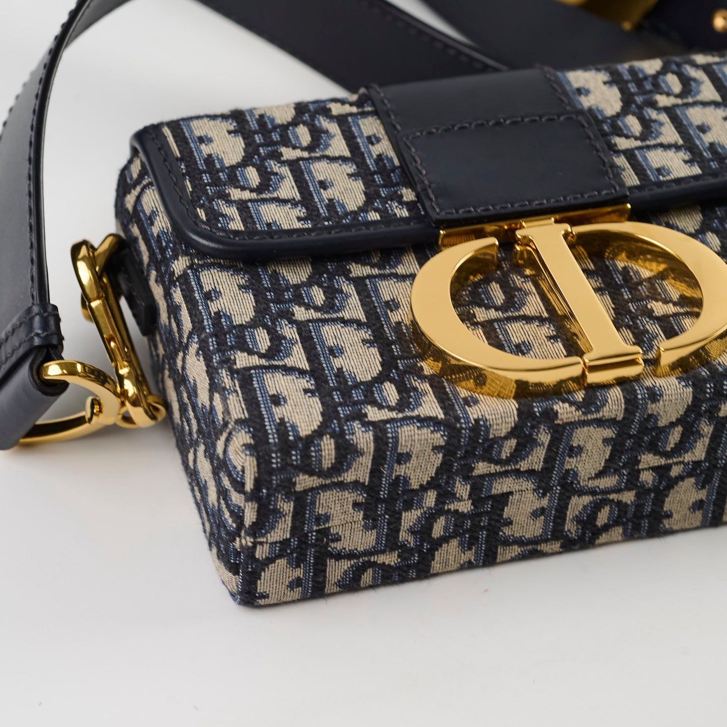 Dior Montaigne Mini Oblique