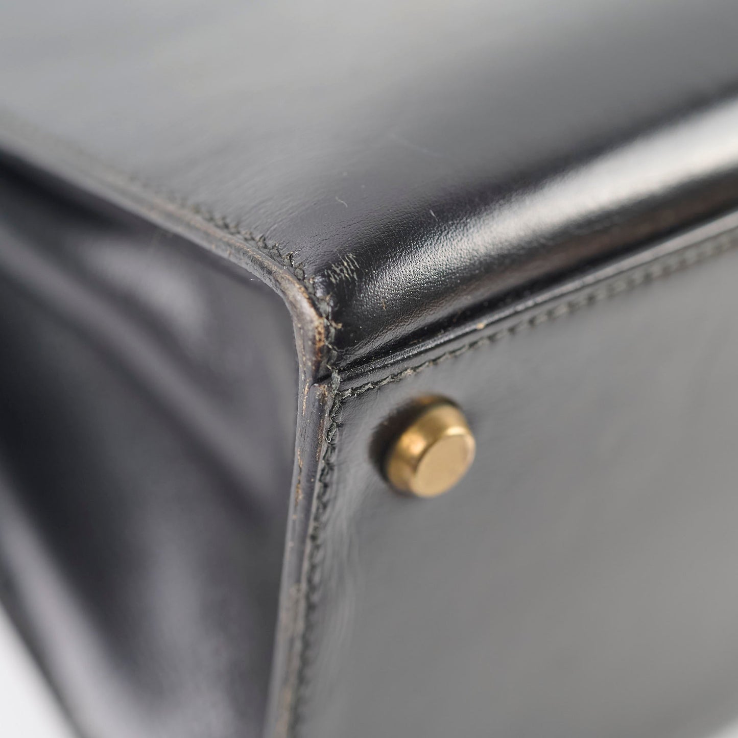 Hermes Vintage Kelly 32 Box Black J Circle Stamp 1980