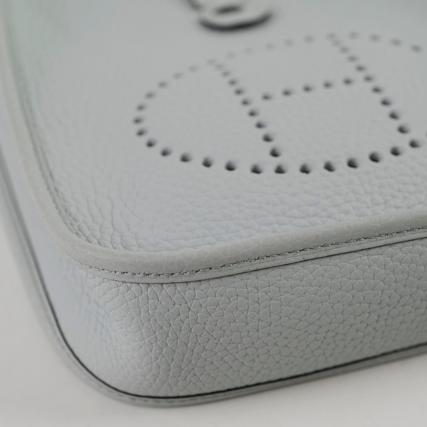 Hermes Mini Evelyn Bleu Pale Y Stamp