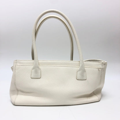 CHANEL Tote Bag A29293 leather white Executive Women