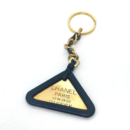 CHANEL Key ring Metal, Leather Gold Metal 94P Triangular plate