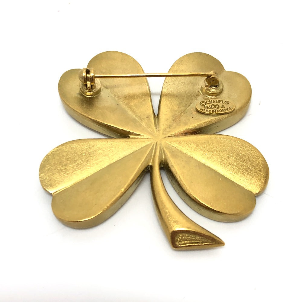 CHANEL Brooch metal gold 94A Clover Women