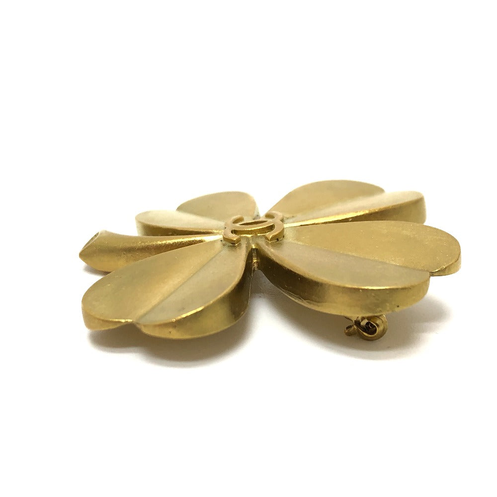 CHANEL Brooch metal gold 94A Clover Women
