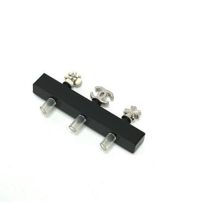 CHANEL Mobile phones and smartphone accessories metal multicolor Earphone jack, set of 3 Camellia COCO Mark Clover