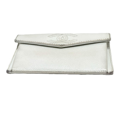 CHANEL Folded wallet Caviar skin white COCO Mark Women