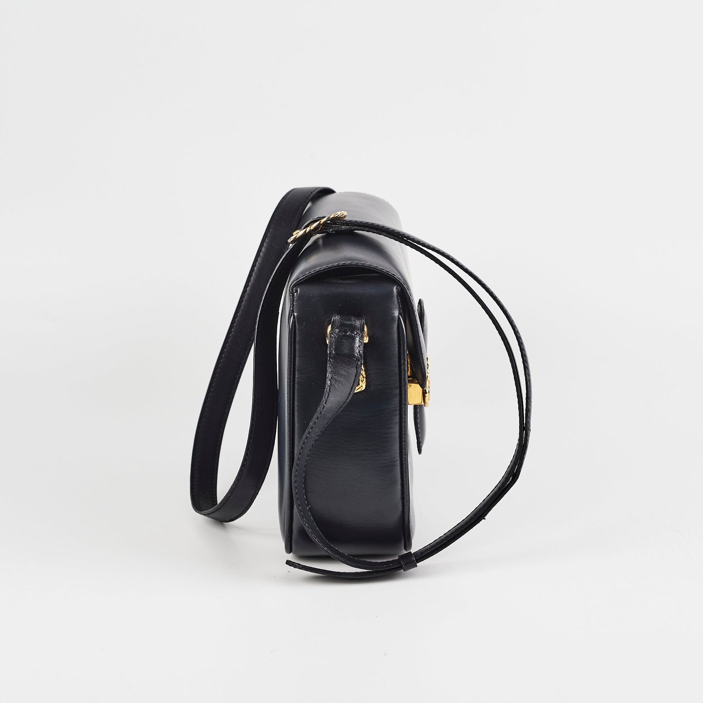 Luxury CELINE Vintage Navy Box Bag