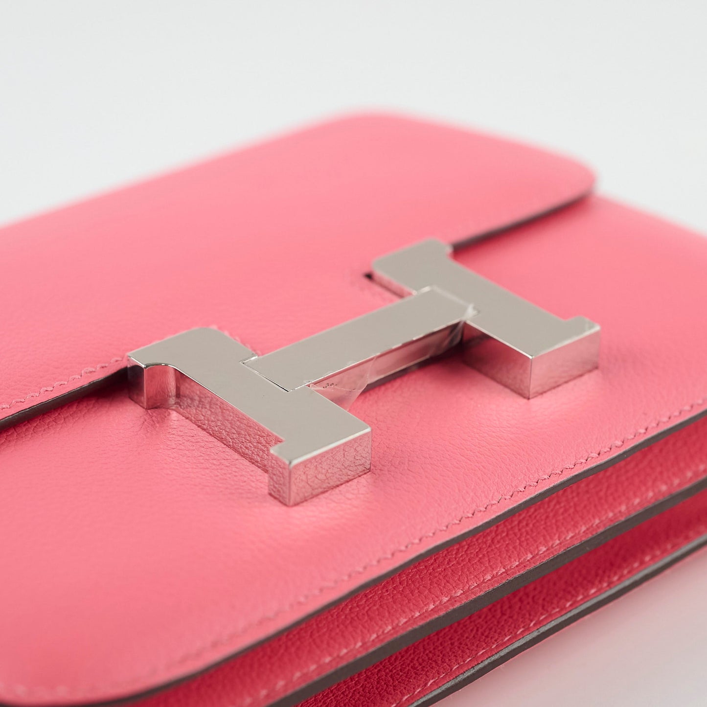 Hermes Mini Constance 18 Rose Azalee Evercolour C Satmp