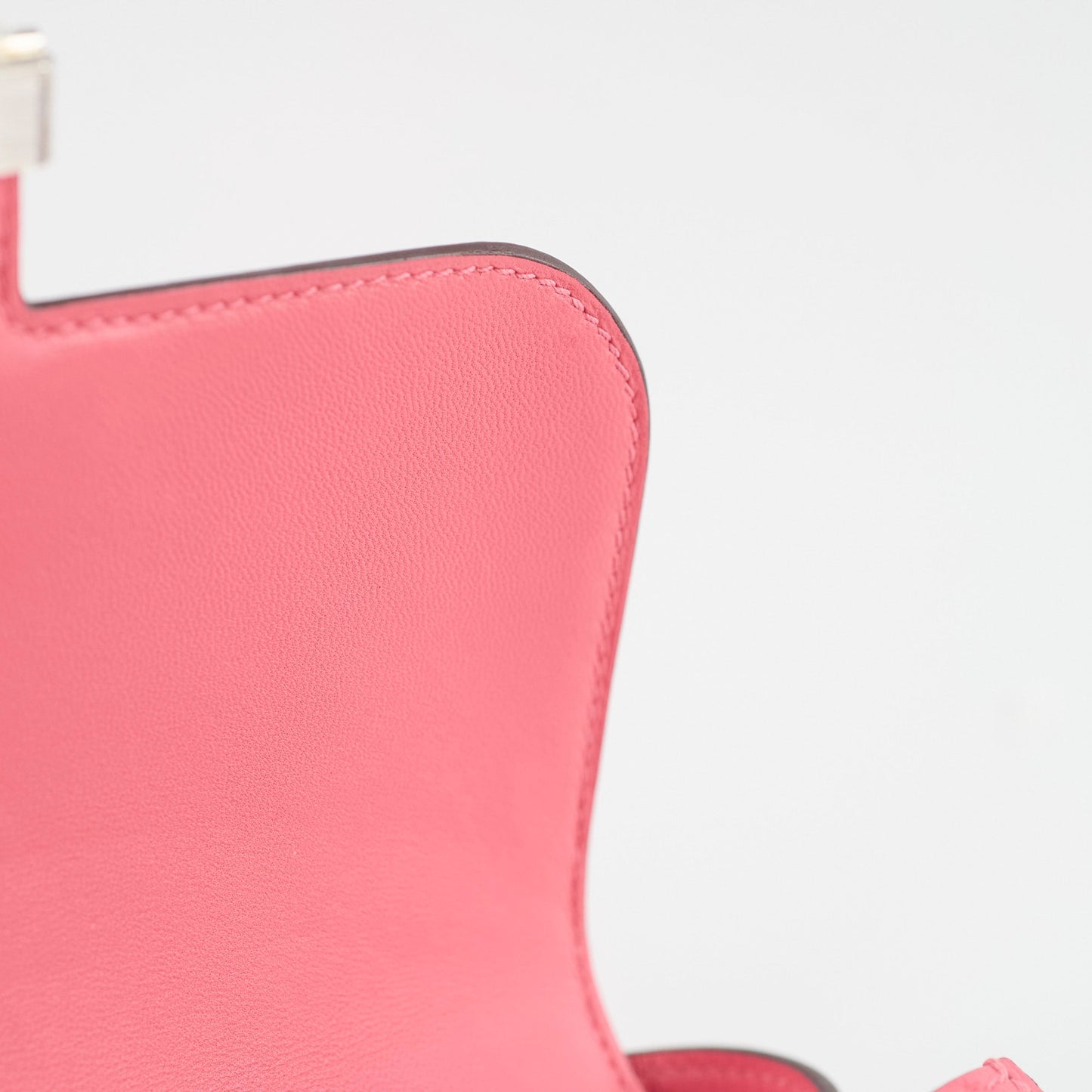 Hermes Mini Constance 18 Rose Azalee Evercolour C Satmp