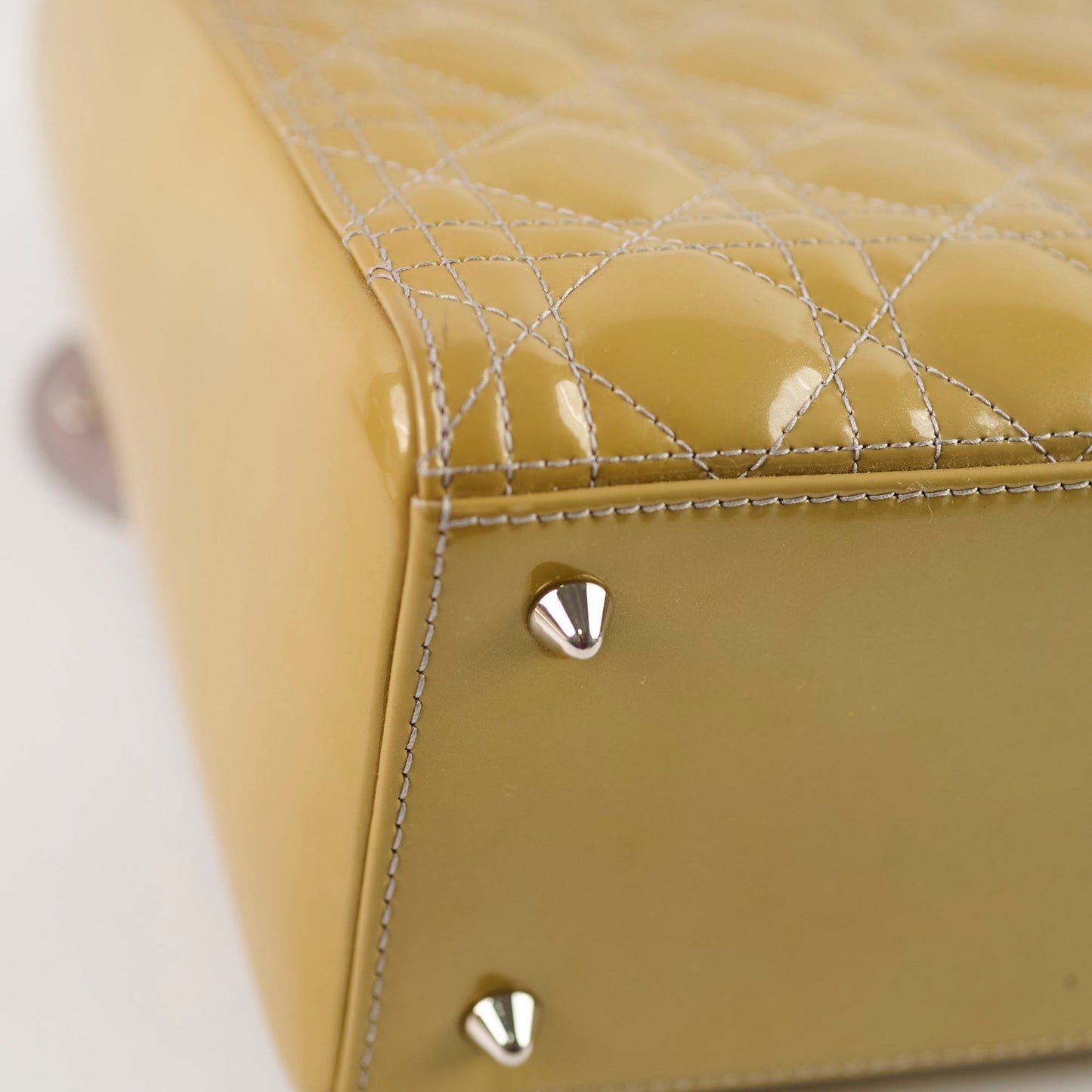 Dior Lady Dior Medium Patent Yellow/Gold