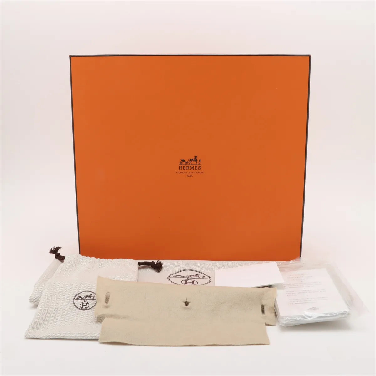 Hermes Kelly 28 Noir Togo GHW C Stamp Black