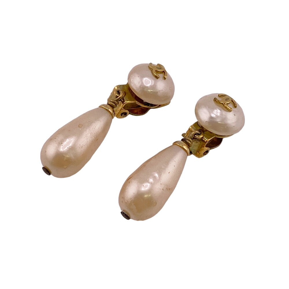 CHANEL Earring Gold Plated gold 94A Fake pearl Women