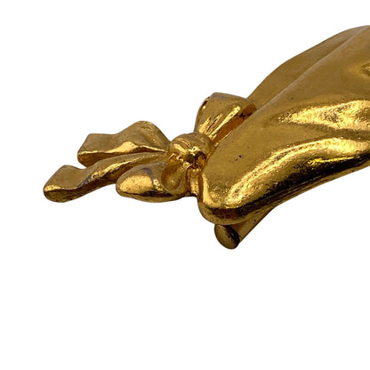 CHANEL Brooch Gold Plated gold Beret Ribbon