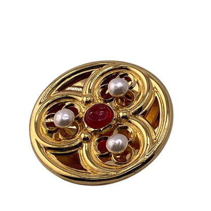 CHANEL Brooch Gold Plated, Faux Pearl gold