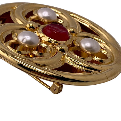 CHANEL Brooch Gold Plated, Faux Pearl gold