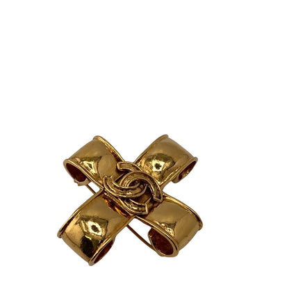 CHANEL Brooch Gold Plated gold