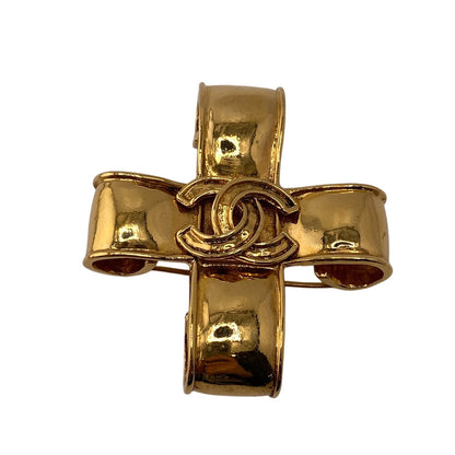 CHANEL Brooch Gold Plated gold