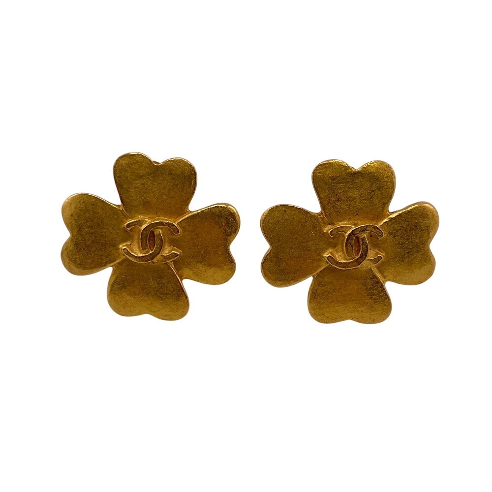 CHANEL Earring 95P Gold Plated gold COCO Mark Clover Women